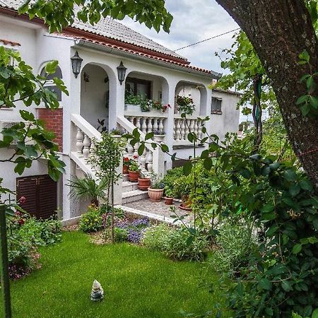 Apartments With A Parking Space Crikvenica - 11307 المظهر الخارجي الصورة