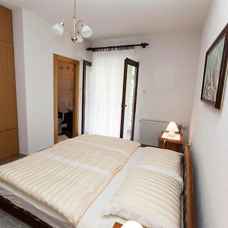 Apartments With A Parking Space Crikvenica - 11307 الغرفة الصورة