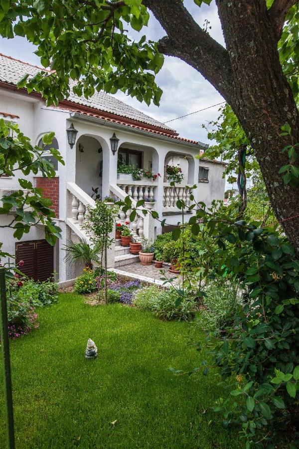 Apartments With A Parking Space Crikvenica - 11307 المظهر الخارجي الصورة